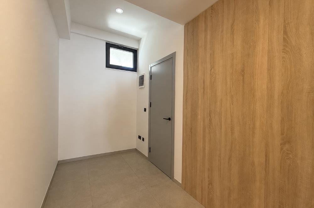 Bodrum Eskiçeşme Caferpaşa Caddesi Kiralık Fırsat, Depolu Dükkan