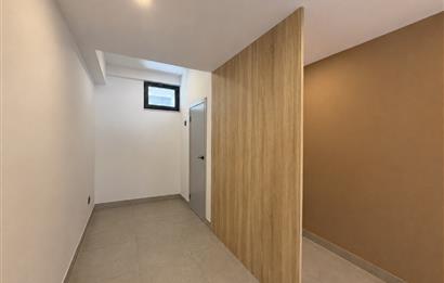 Bodrum Eskiçeşme Caferpaşa Caddesi Kiralık Fırsat, Depolu Dükkan