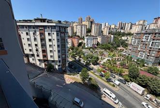 KAĞITHANE MERKEZ MEGA 2 BLOKTA 1+1 BOŞ KİRALIK DAİRE - 1 - 35813