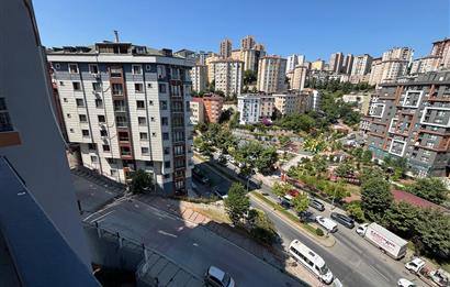 KAĞITHANE MERKEZ MEGA 2 BLOKTA 1+1 BOŞ KİRALIK DAİRE