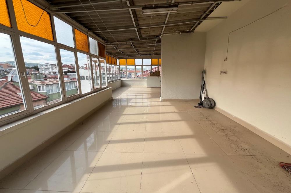 ATATÜRK MAH. HAMİT KAPLAN CD. ÜZERİ 40 M2 TERASLI KİRALIK DAİRE