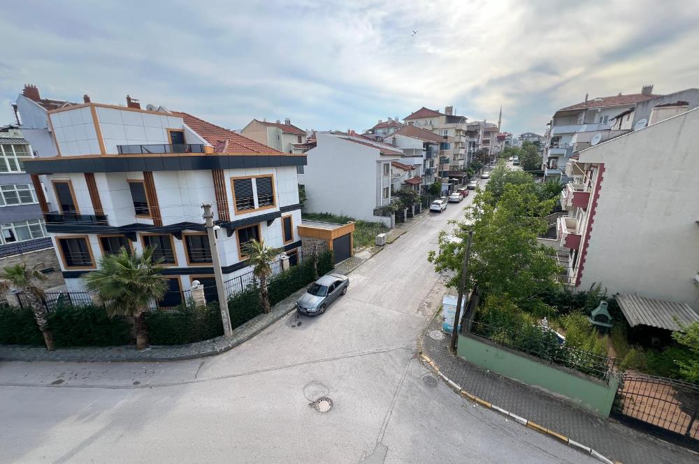 ATATÜRK MAH. HAMİT KAPLAN CD. ÜZERİ 40 M2 TERASLI KİRALIK DAİRE