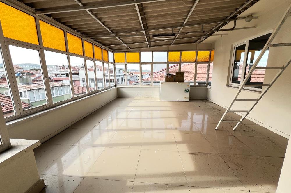 ATATÜRK MAH. HAMİT KAPLAN CD. ÜZERİ 40 M2 TERASLI KİRALIK DAİRE