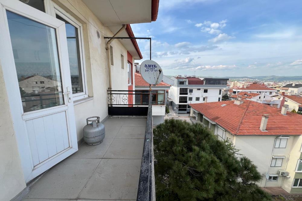 ATATÜRK MAH. HAMİT KAPLAN CD. ÜZERİ 40 M2 TERASLI KİRALIK DAİRE