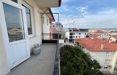 ATATÜRK MAH. HAMİT KAPLAN CD. ÜZERİ 40 M2 TERASLI KİRALIK DAİRE
