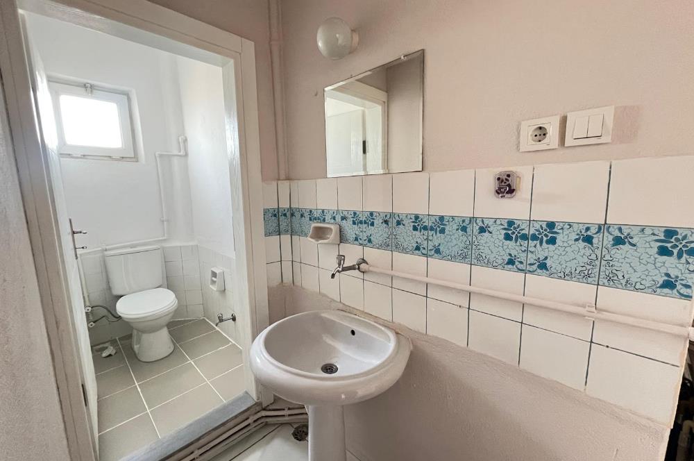 ATATÜRK MAH. HAMİT KAPLAN CD. ÜZERİ 40 M2 TERASLI KİRALIK DAİRE