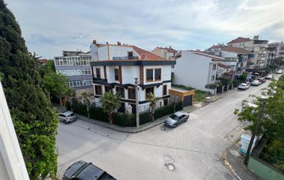ATATÜRK MAH. HAMİT KAPLAN CD. ÜZERİ 40 M2 TERASLI KİRALIK DAİRE