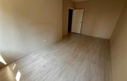 Eyüp Güzeltepe Mah. Beyoğlu Evleri Sitesi'nde Kiralık 2+1 Daire