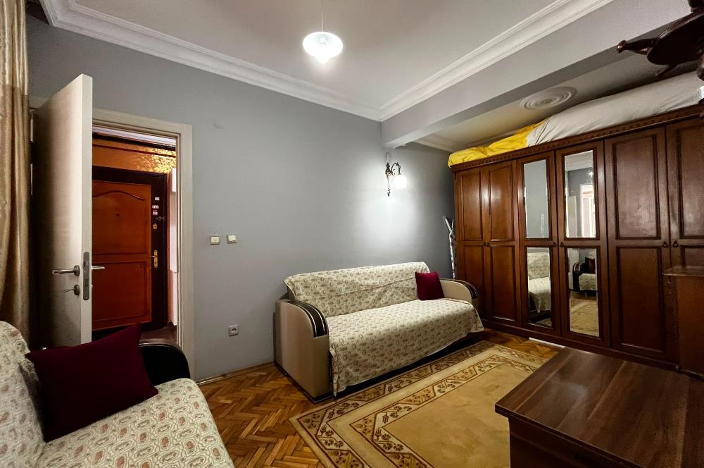 Nurtepe Mah. Satılık 95 m2 2+1 Daire Metroya Yürüme 1 Dakika