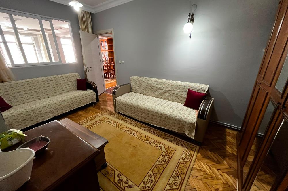 Nurtepe Mah. Satılık 95 m2 2+1 Daire Metroya Yürüme 1 Dakika