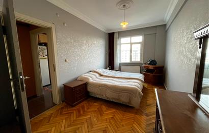 Nurtepe Mah. Satılık 95 m2 2+1 Daire Metroya Yürüme 1 Dakika