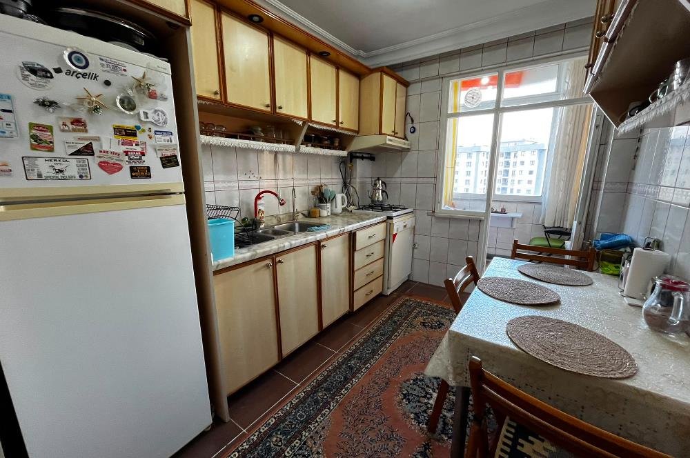 Nurtepe Mah. Satılık 95 m2 2+1 Daire Metroya Yürüme 1 Dakika