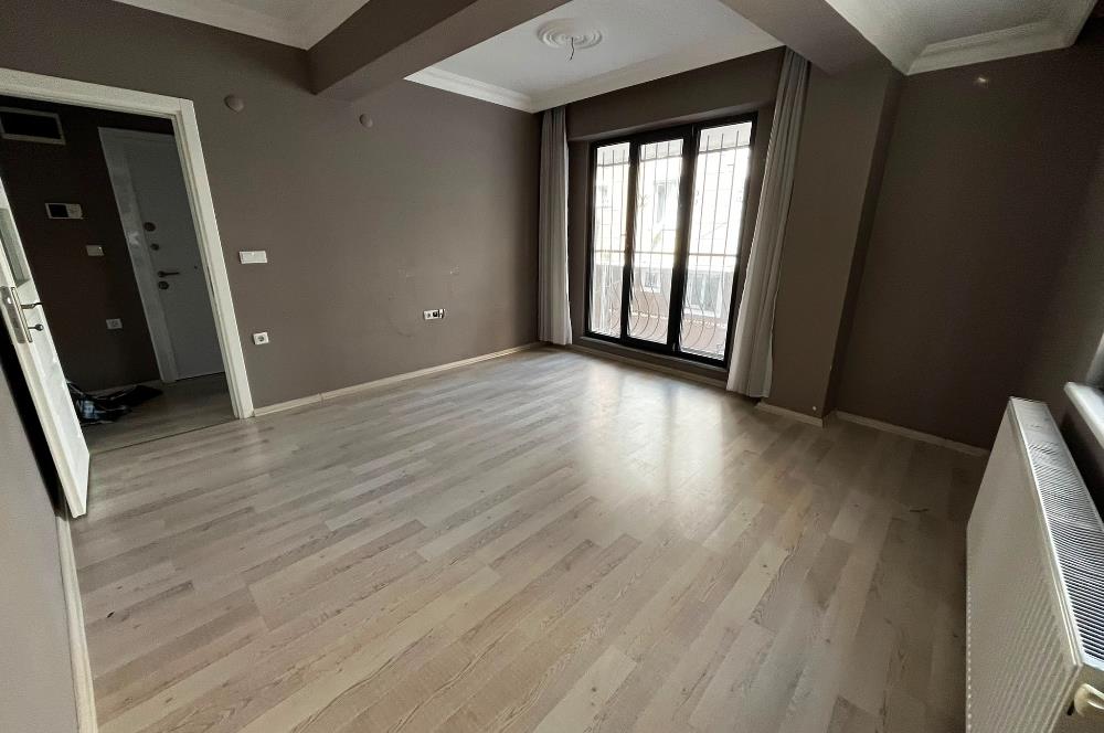EYÜP GÜZELTEPE MAH.ASANSÖRLÜ BOŞ 3+1 SATILIK DAİRE