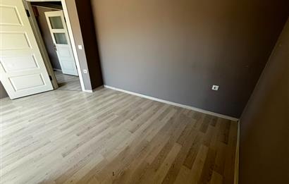 EYÜP GÜZELTEPE MAH.ASANSÖRLÜ BOŞ 3+1 SATILIK DAİRE