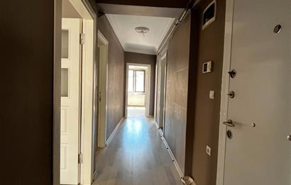 EYÜP GÜZELTEPE MAHALLESİ EBEVEYN BANYOLU BOŞ 3+1 KİRALIK DAİRE