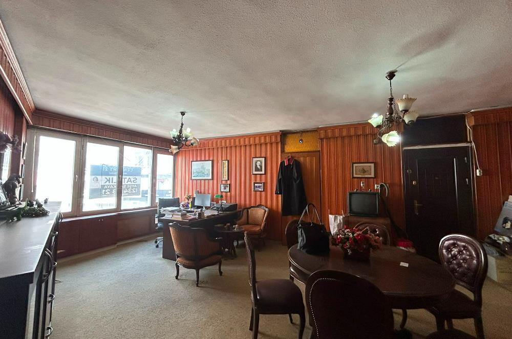 Kadıköy Boğa'ya Yakın, Eşyalı, Satılık 40m² Ofis