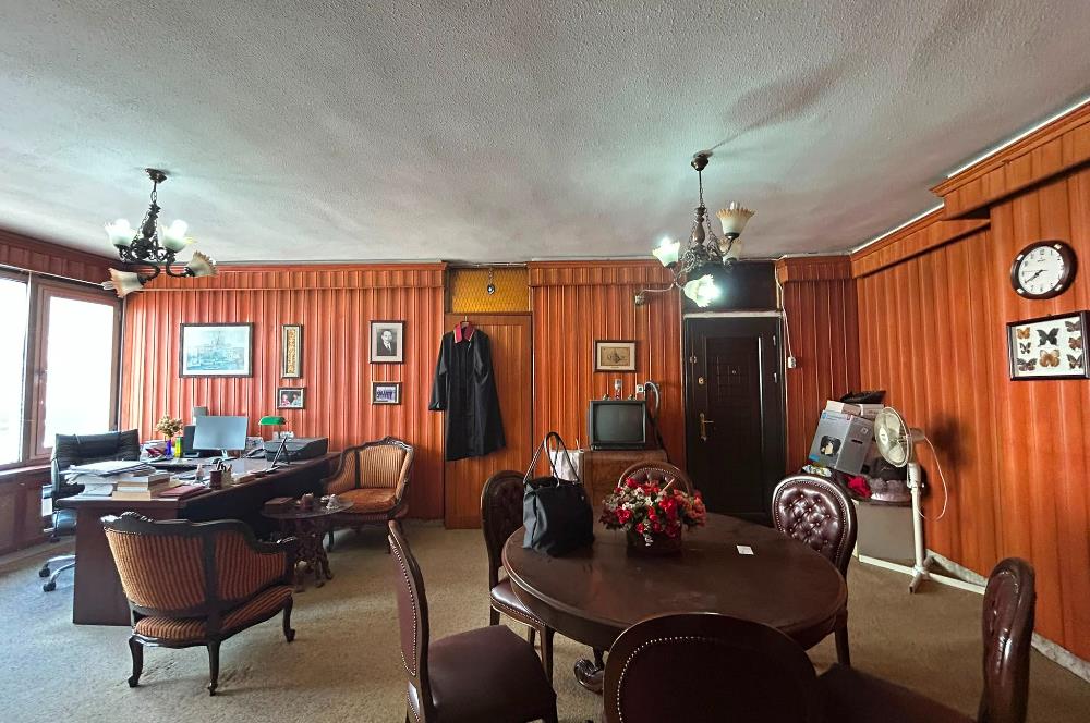 Kadıköy Boğa'ya Yakın, Eşyalı, Satılık 40m² Ofis