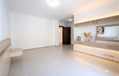 Bodrum Kumbahçe'de Özel Havuzlu Otoparklı Şömineli 2+1 Satılık Daire