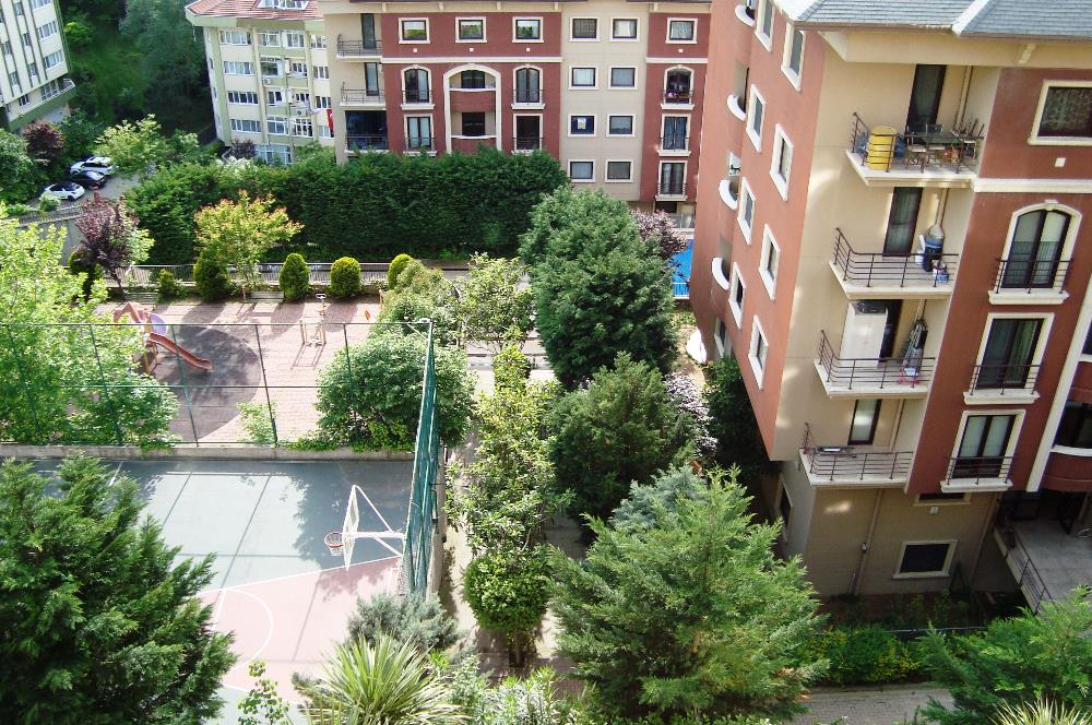 ZEKERİYAKÖY NOYA GÖL EVLERİ'NDE SATILIK KÖŞE BAHÇE DUBLEKS