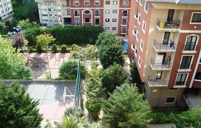 ZEKERİYAKÖY NOYA GÖL EVLERİ'NDE SATILIK KÖŞE BAHÇE DUBLEKS