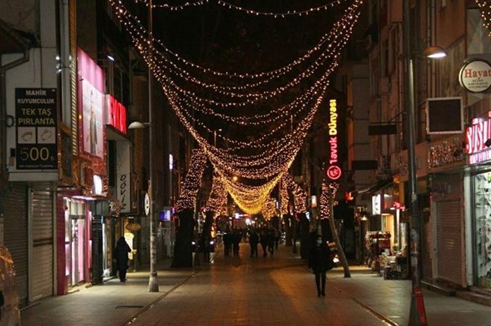 Kartal Ankara Caddesinde Kiralık 40 m2 Ofis