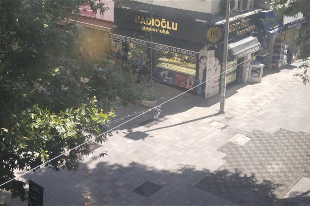 Kartal Ankara Caddesinde Kiralık 40 m2 Ofis