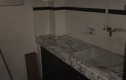 Kartal Ankara Caddesinde Kiralık 40 m2 Ofis