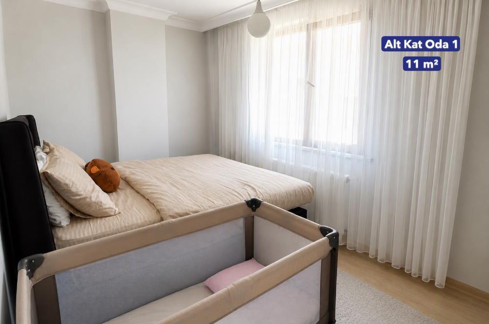 Sancaktepe'de Satılık 5+2 Üst Dubleks 2 Ayrı Daire Gibi Kullanım