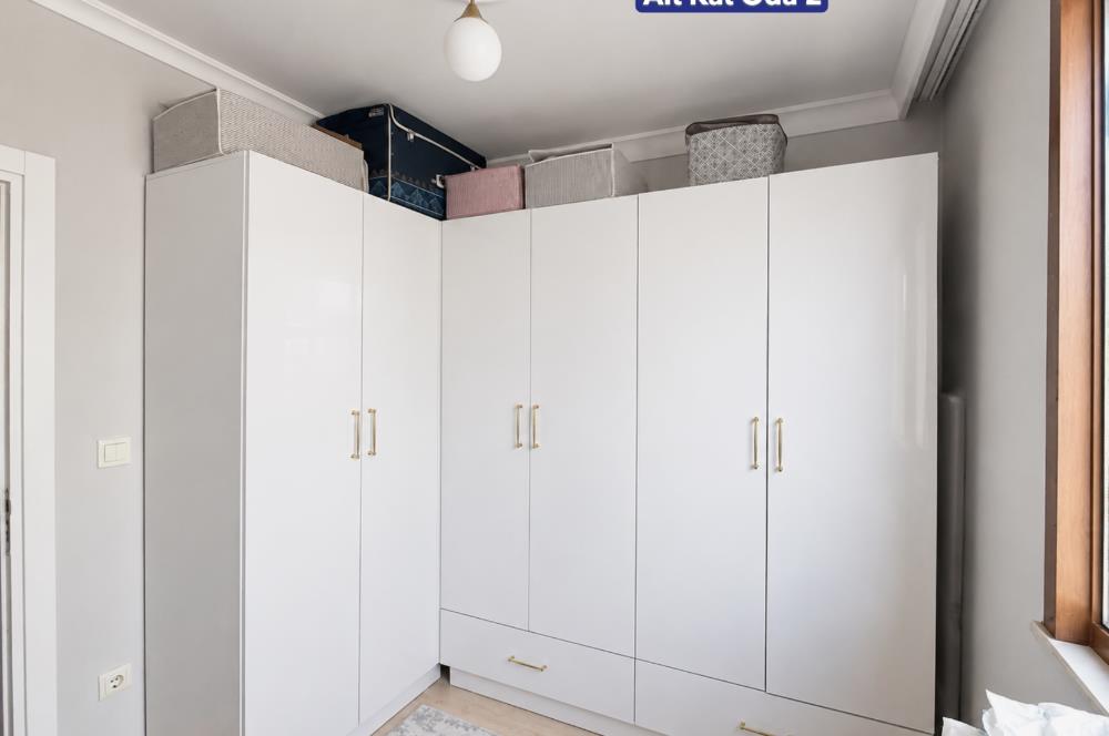 Sancaktepe'de Satılık 5+2 Üst Dubleks 2 Ayrı Daire Gibi Kullanım