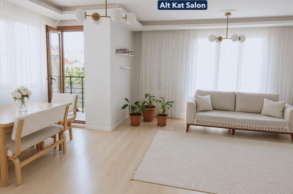 Sancaktepe'de Satılık 5+2 Üst Dubleks 2 Ayrı Daire Gibi Kullanım