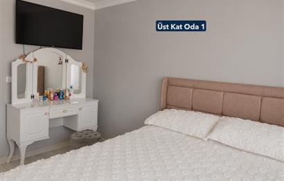 Sancaktepe'de Satılık 5+2 Üst Dubleks 2 Ayrı Daire Gibi Kullanım