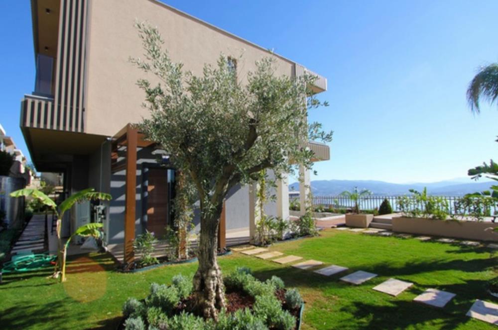 BODRUM SERİNA EVLERİ MÜSTAKİL HAVUZLU 3+1 VİLLA DENİZE 5 DK.