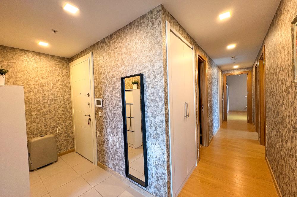 BAYSAŞ İSTANBUL 216'DA SATILIK 3+1 EBEVEYN BANYOLU DAİRE