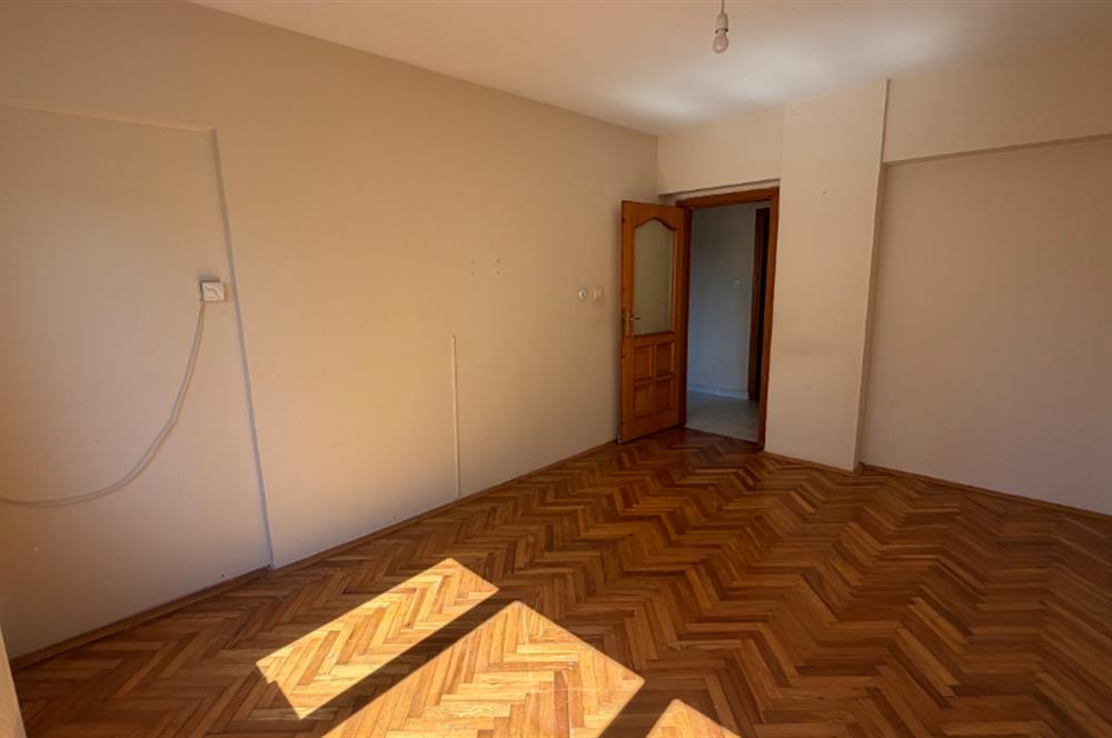 ERENLER'DE KİRALIK: 3+1 DAİRE, 110m², BELEDİYE YAKINI