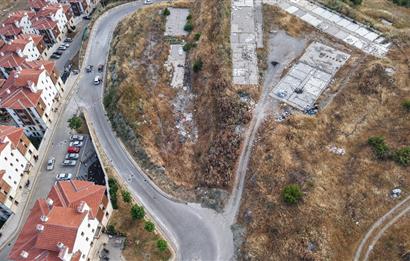 KUVAYİ MİLLİYE MH. 17 KAT İMARLI 2633,96 m2 SATILIK ARSA