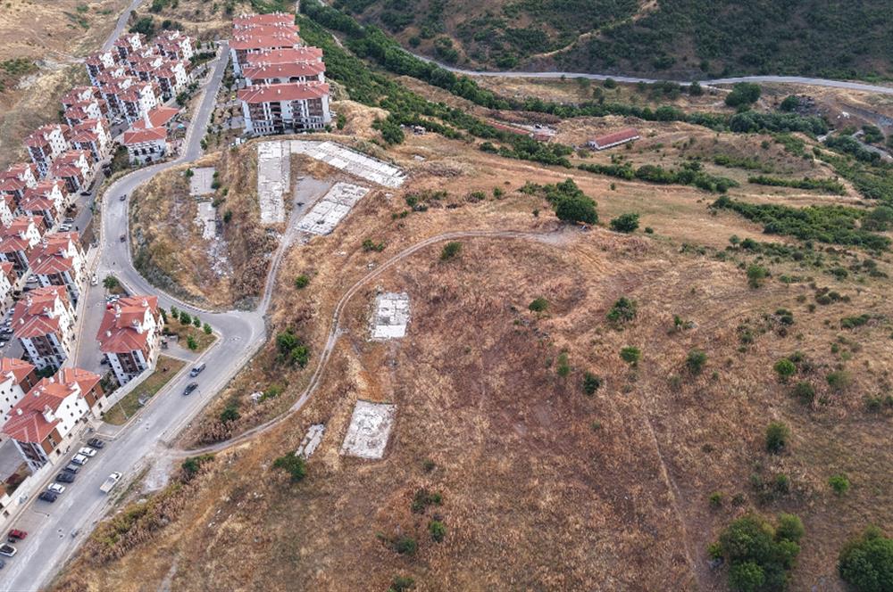 KUVAYİ MİLLİYE MH. 17 KAT İMARLI 2633,96 m2 SATILIK ARSA