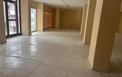 EYÜP GÜZELTEPE'DE CADDE ÜZERİ 240 M2 SATILIK DÜKKAN