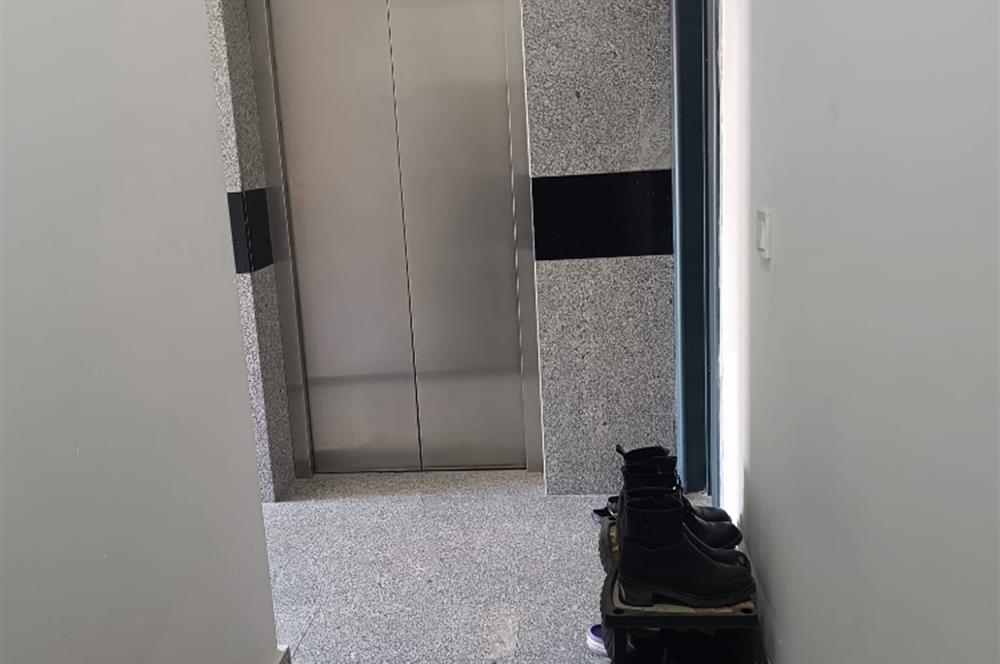 İZMİR YOLU ÜSTÜ EŞYALI 1+1 