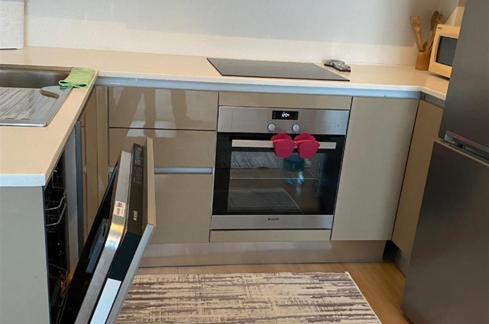 BAYSAŞ İSTANBUL 216'DA SATILIK 1+1 EŞYALI DAİRE