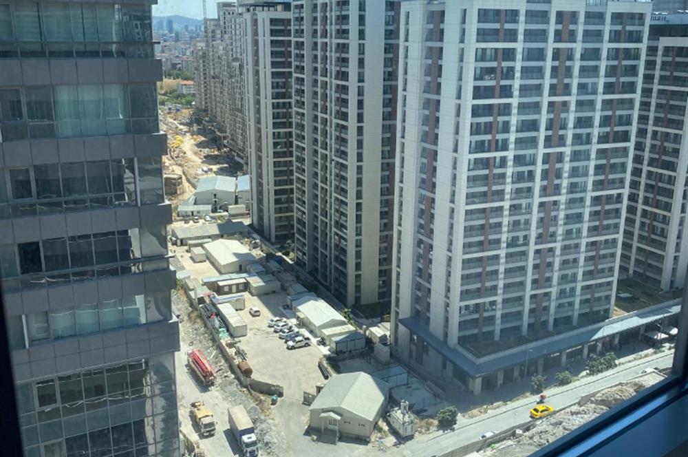 BAYSAŞ İSTANBUL 216'DA SATILIK 1+1 EŞYALI DAİRE