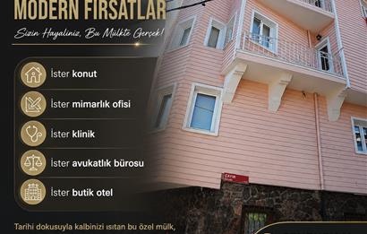 Sarıyer'de Deniz Manzaralı Satılık 4 Katlı Prestijli Müstakil