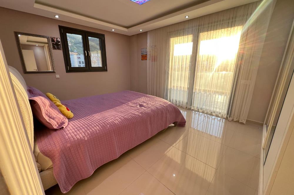 642 m2 ARSA İÇİNDE ÖZEL HAVUZLU TERASLI 6+1 SATILIK LÜKS VİLLA