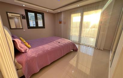 642 m2 ARSA İÇİNDE ÖZEL HAVUZLU TERASLI 6+1 SATILIK LÜKS VİLLA