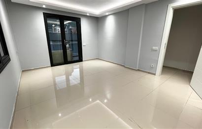 642 m2 ARSA İÇİNDE ÖZEL HAVUZLU TERASLI 6+1 SATILIK LÜKS VİLLA