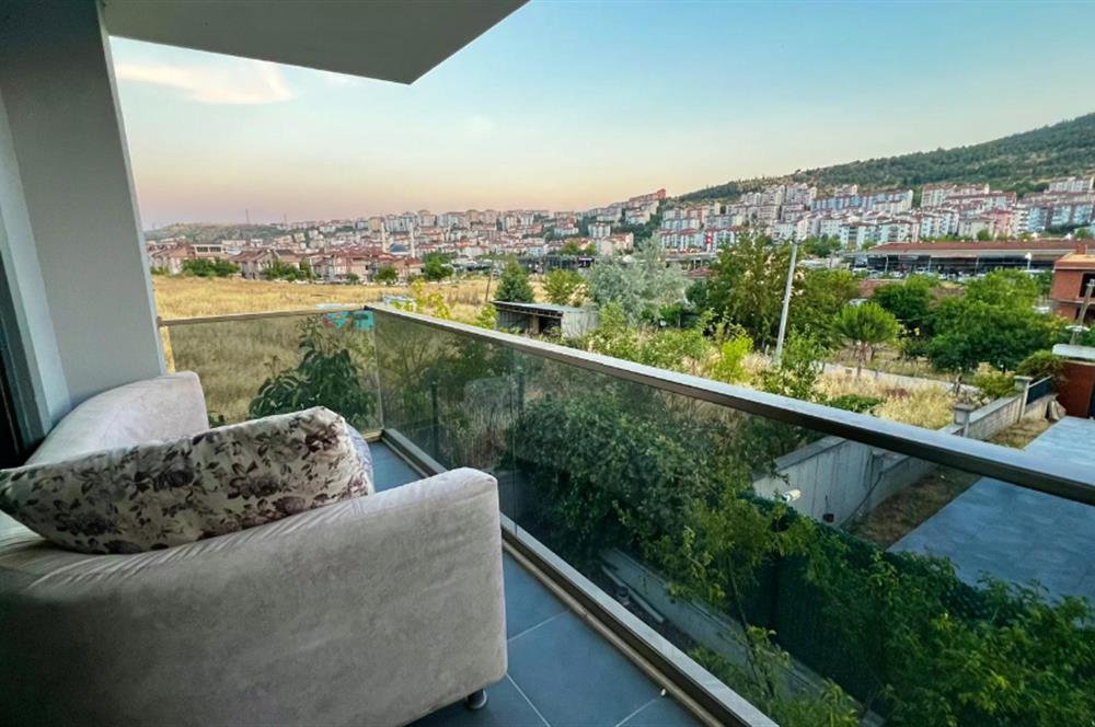642 m2 ARSA İÇİNDE ÖZEL HAVUZLU TERASLI 6+1 SATILIK LÜKS VİLLA