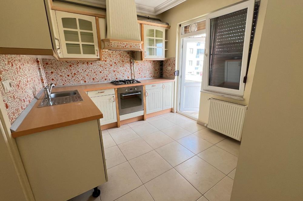 MALTEPE MAH. MERKEZİ KONUMDA 4 KAT KULLANIMLI 5+1 TERASLI VİLLA