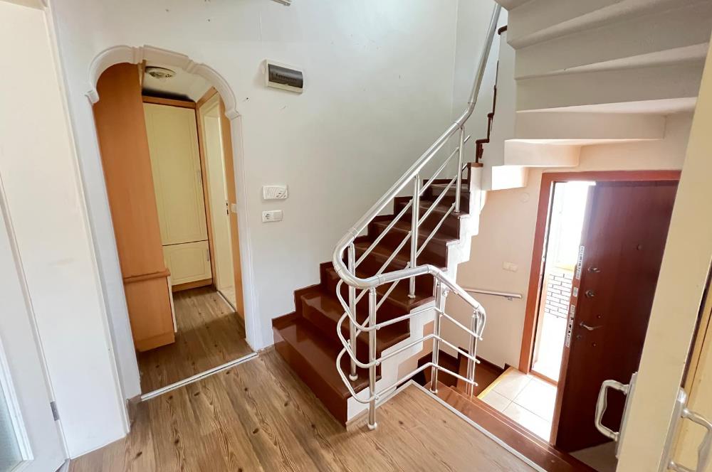 MALTEPE MAH. MERKEZİ KONUMDA 4 KAT KULLANIMLI 5+1 TERASLI VİLLA