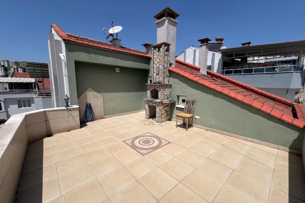 MALTEPE MAH. MERKEZİ KONUMDA 4 KAT KULLANIMLI 5+1 TERASLI VİLLA
