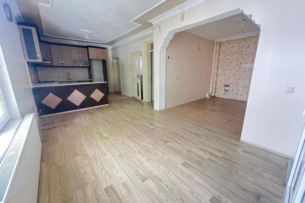 MALTEPE MAH. MERKEZİ KONUMDA 4 KAT KULLANIMLI 5+1 TERASLI VİLLA