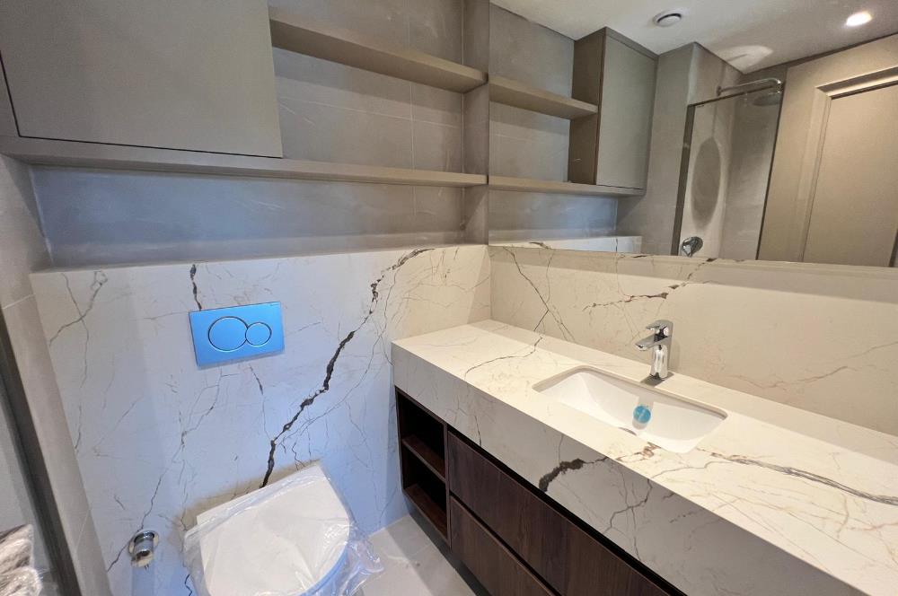 Zekeriyaköy'de Kiralık Sıfır 5+2 Ultra Lüks Villa
